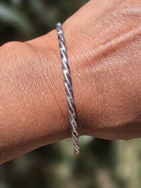 Amazing heavy 925 sterling silver twisted milgrain bangle bracelet 8 inches